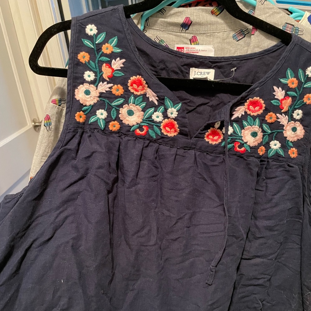 J Crew embroidered navy sleeveless top - 3X